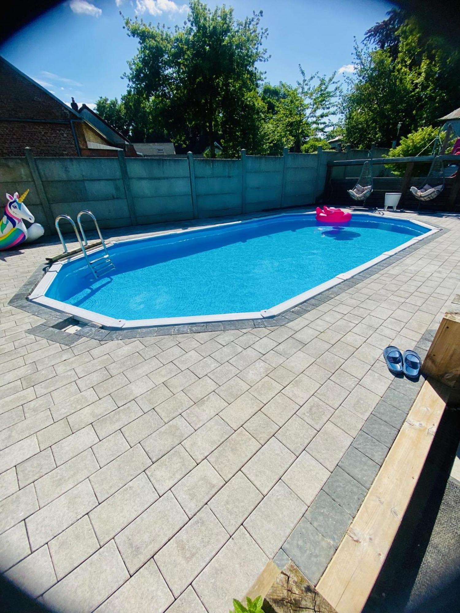 Bed and Breakfast Les 3 E Englebelmer Экстерьер фото